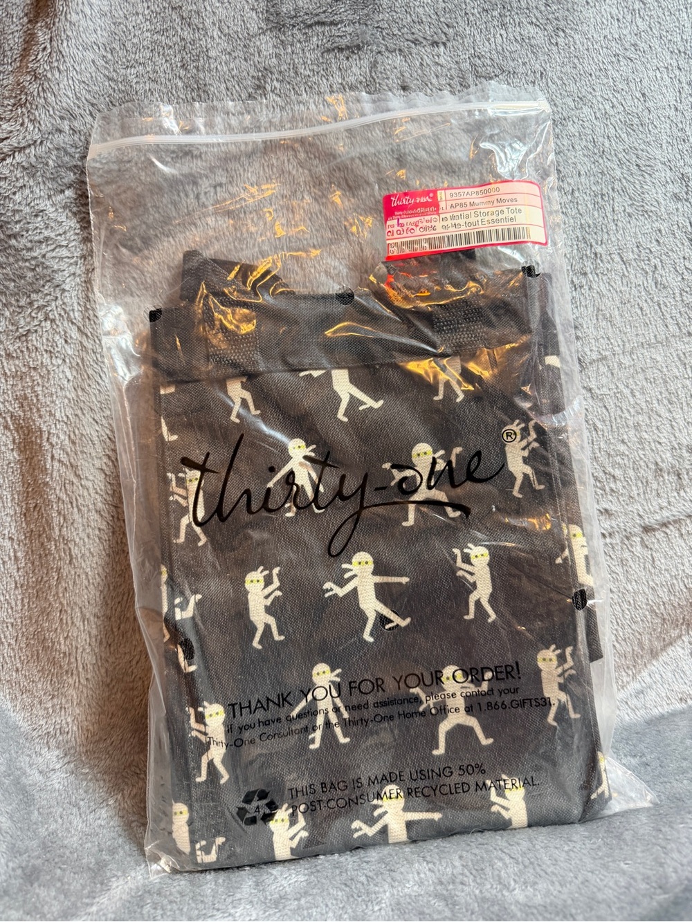 thirty-one Black Tote with Cream Dancing Skeletons